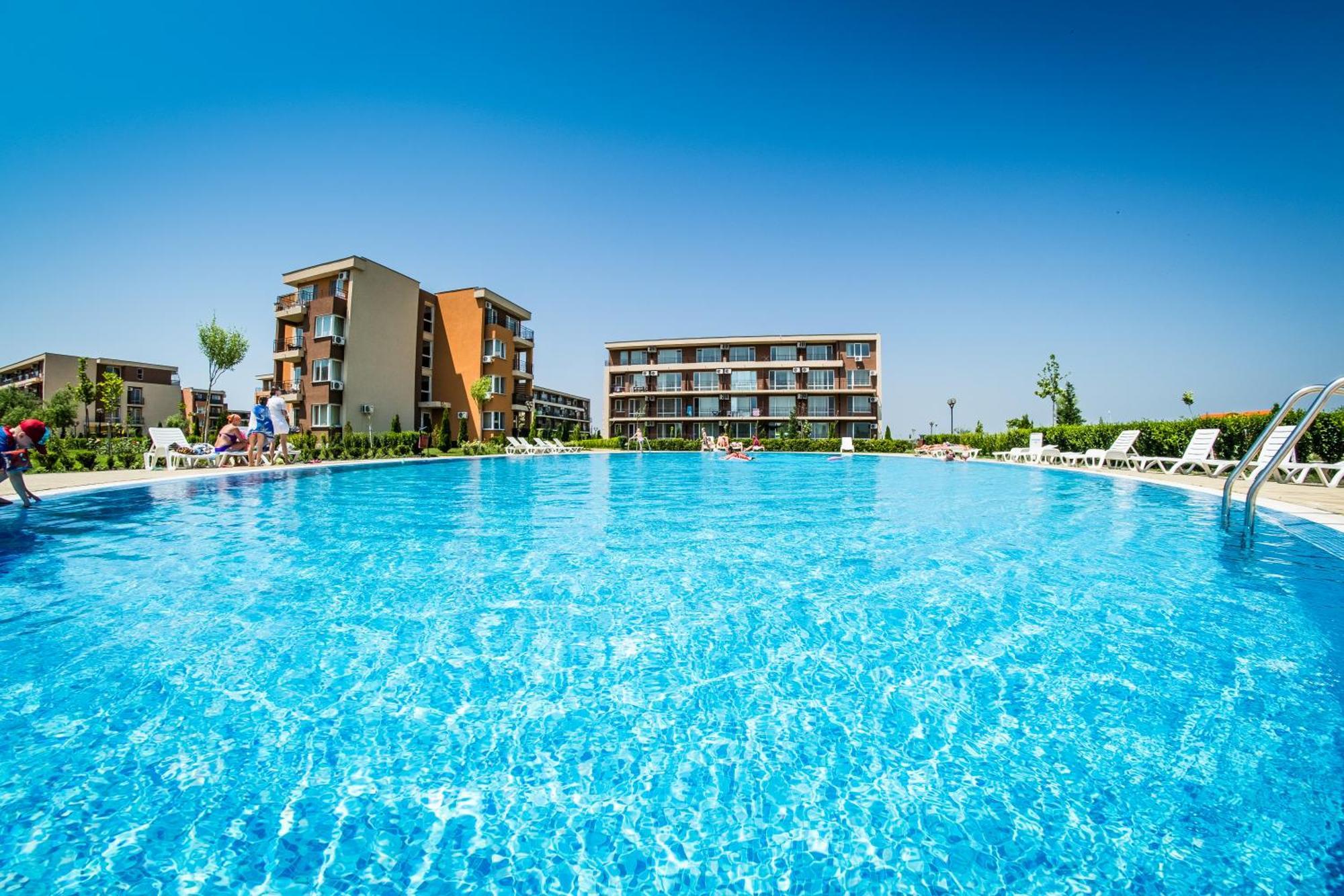 Holiday Garden Resort Sunny Beach Exterior foto