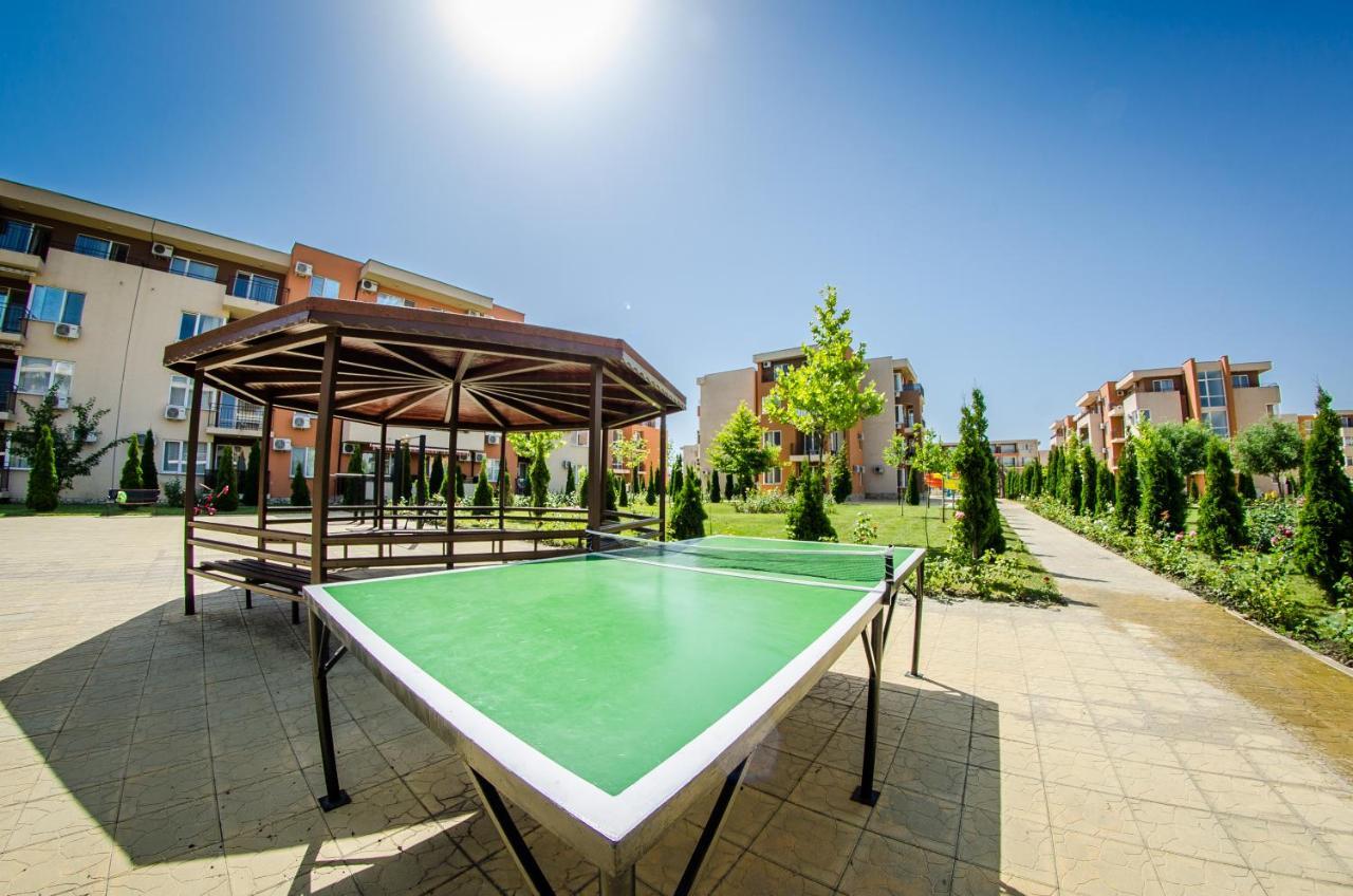 Holiday Garden Resort Sunny Beach Exterior foto
